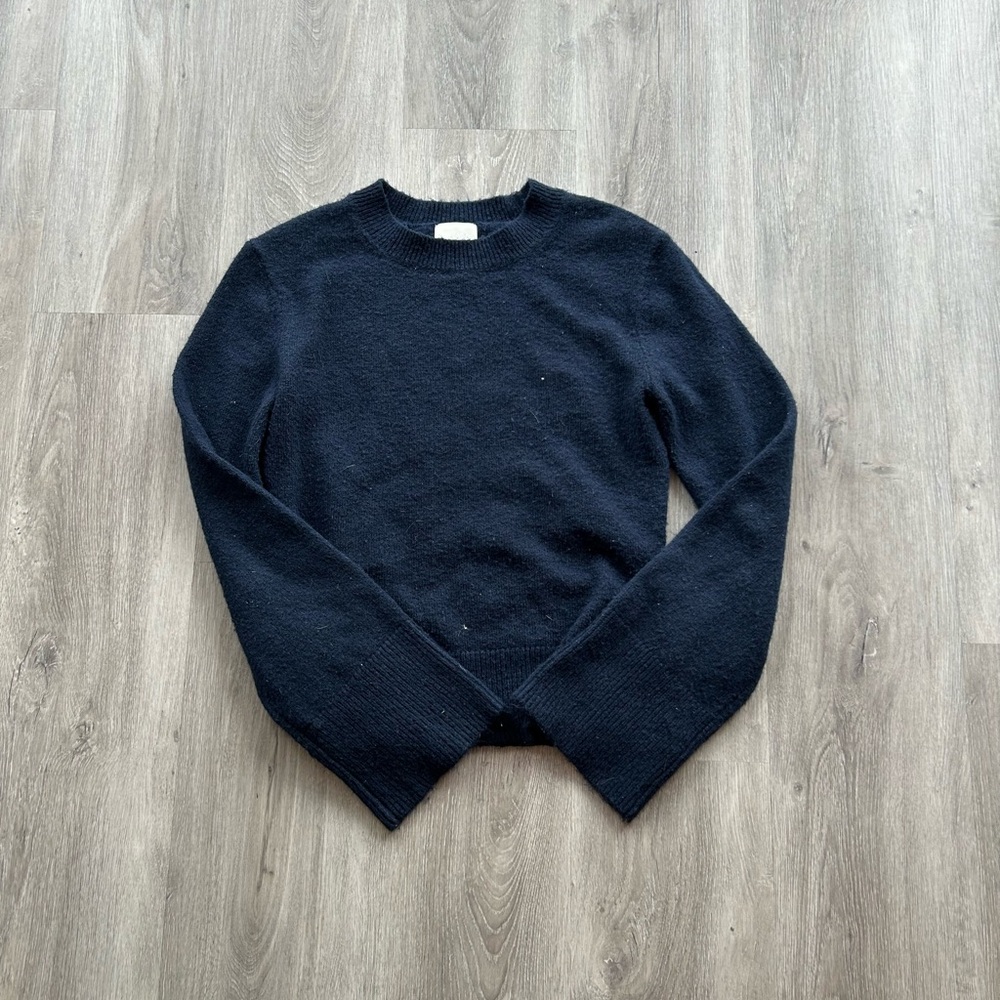 H&M Blue Crew Neck Sweater Classic Knit